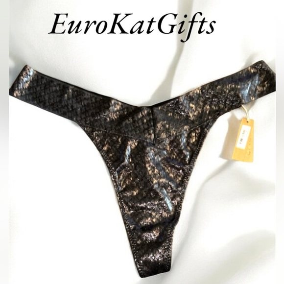 Skims Thong 2X NEW with tags - Picture 6 of 7